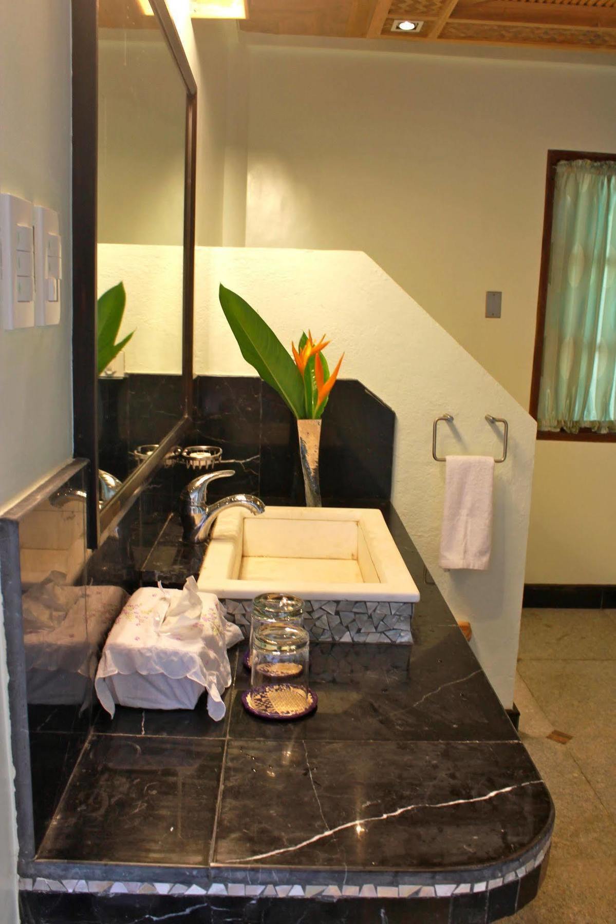 Hotel Noanoa Island (Adults Only) à Taytay  Extérieur photo